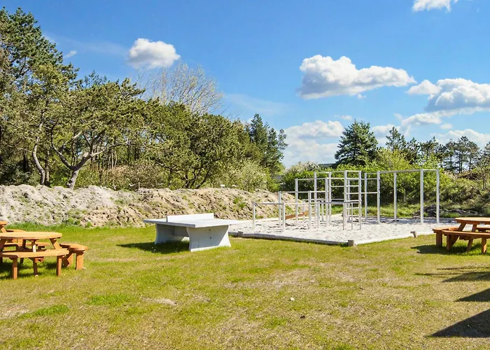 4 Bedroom Awesome In * Glesborg